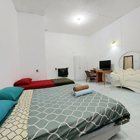 Rumah Rehat Qnm Holidays Kuala Terengganu Exterior foto