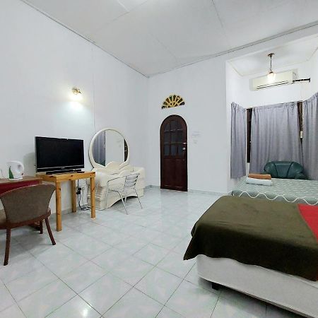 Rumah Rehat Qnm Holidays Kuala Terengganu Exterior foto