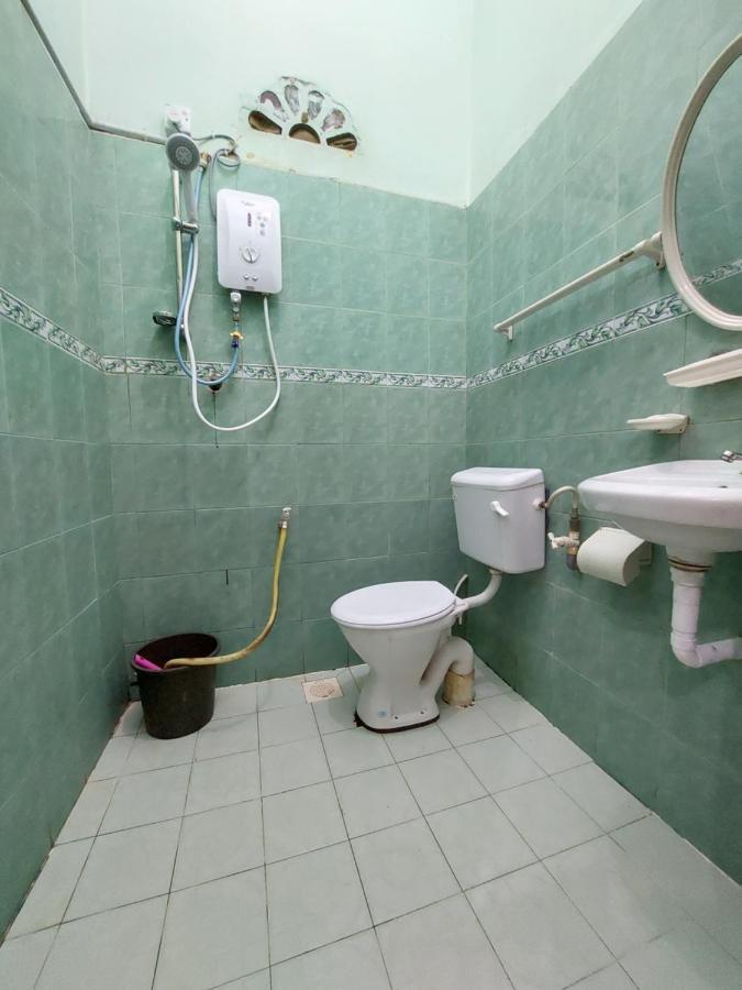 Rumah Rehat Qnm Holidays Kuala Terengganu Exterior foto